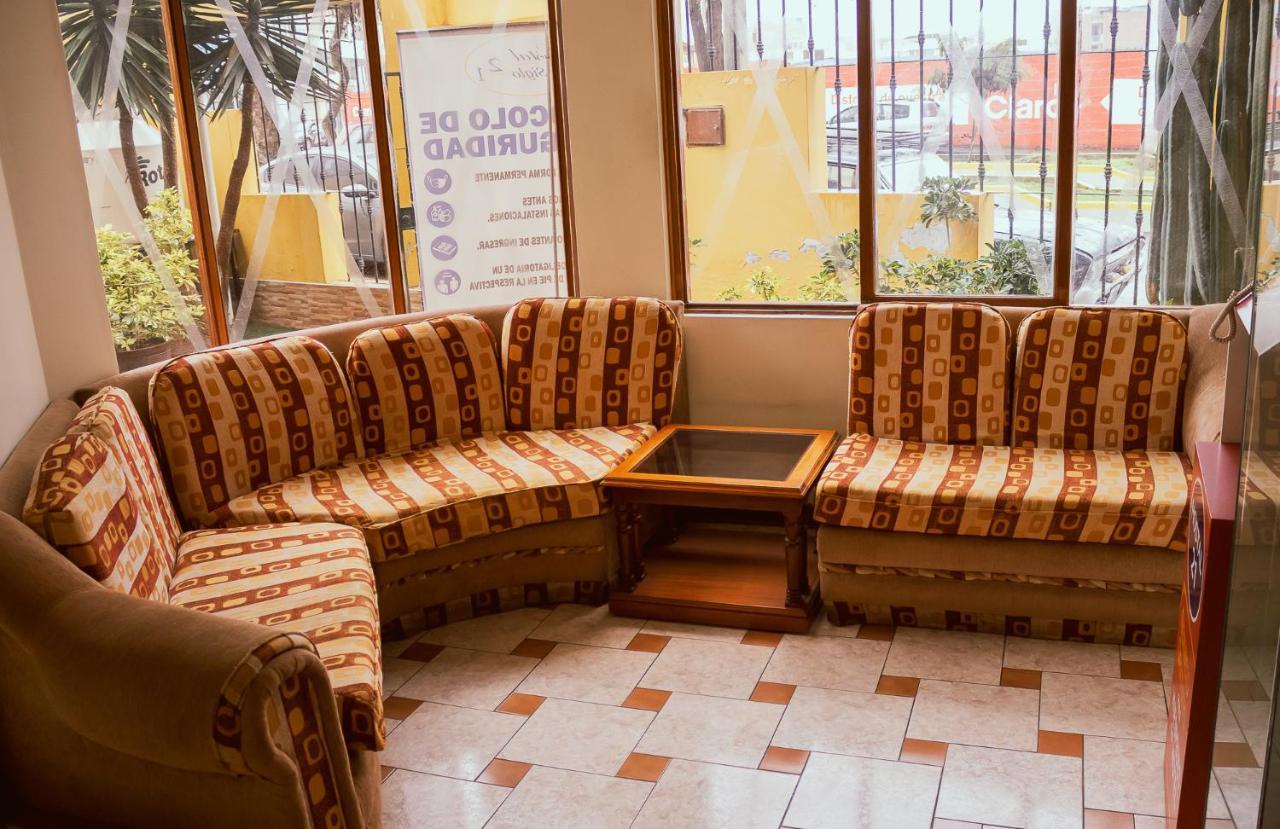 Hostal Siglo 21 タクナ エクステリア 写真