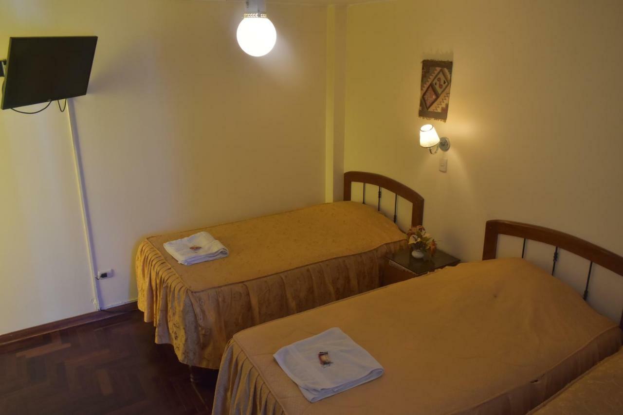 Hostal Siglo 21 タクナ エクステリア 写真